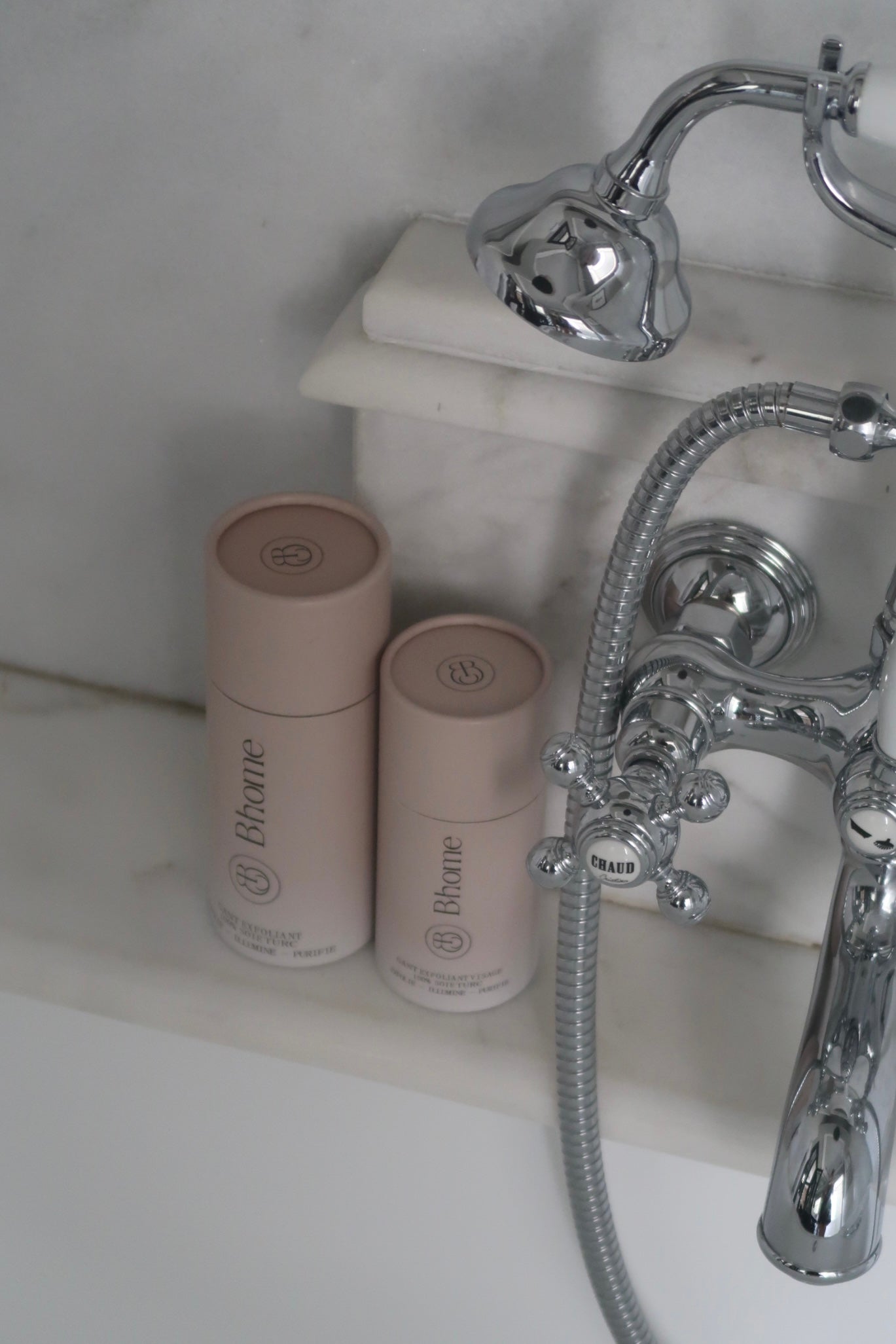 Coffret GANT EXFOLIANT CORPS & VISAGE 100% soie turc